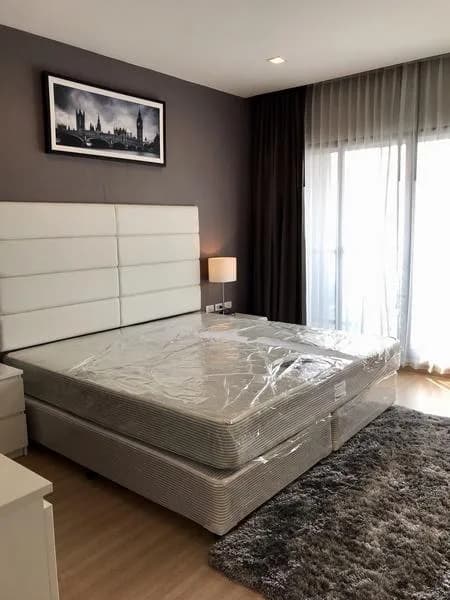 Urbano Absolute Sathon - Taksin — photo 7