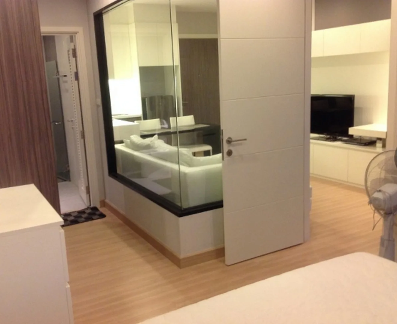 Urbano Absolute Sathon - Taksin — photo 3