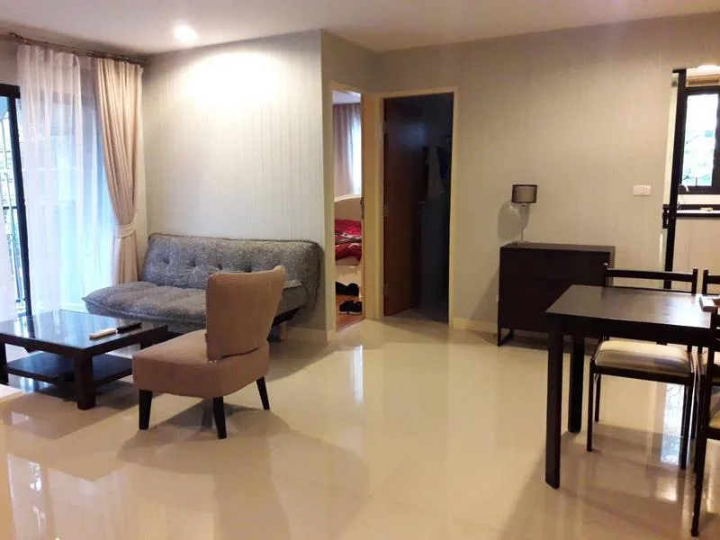 Zenith Place Sukhumvit 42 — photo 11