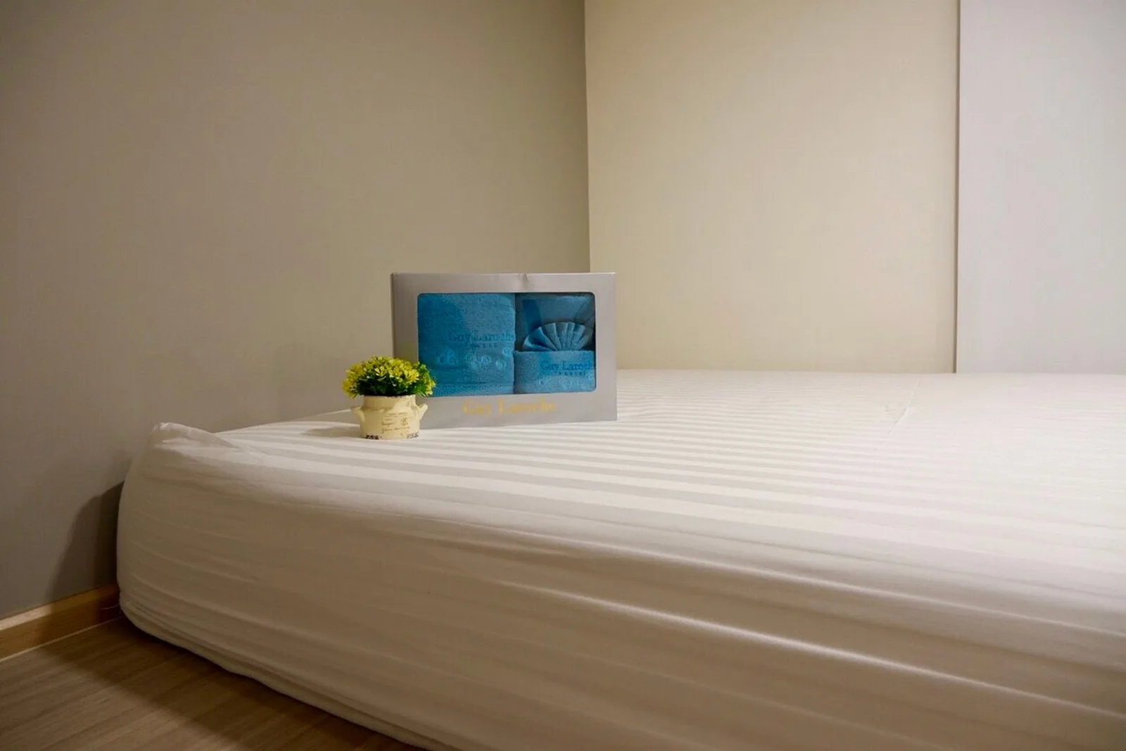 Chewathai Residence Asoke — photo 11