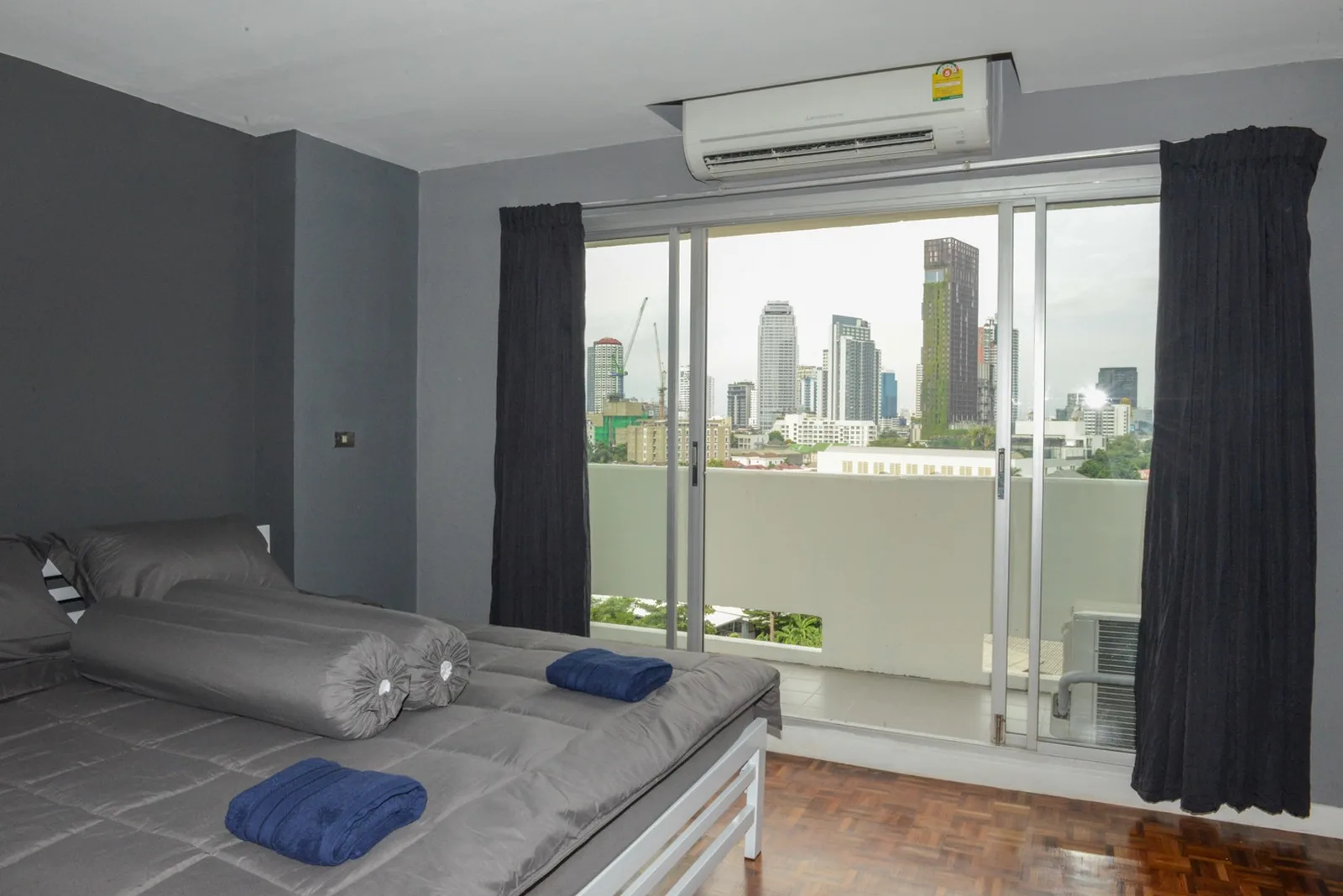 Baan Sukhumvit 36 — photo 1