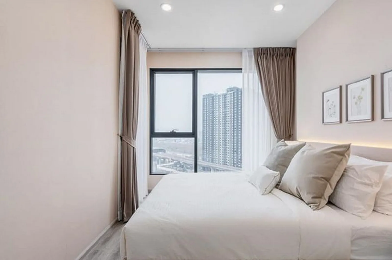 Ideo Mobi Asoke — photo 2