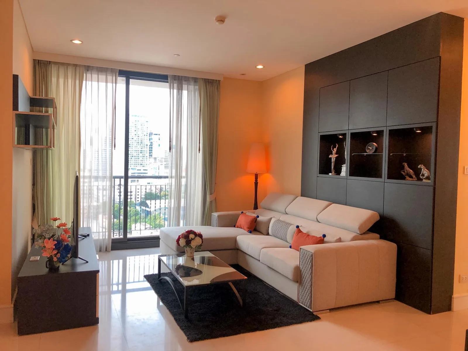 Aguston Sukhumvit 22 — photo 1
