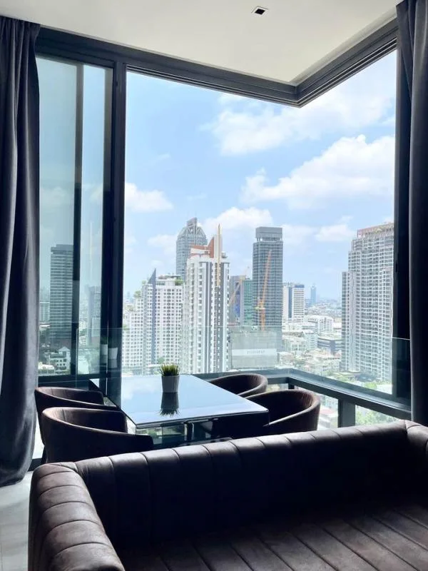 Ashton Silom — photo 5