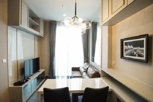Edge Sukhumvit 23 — photo 2