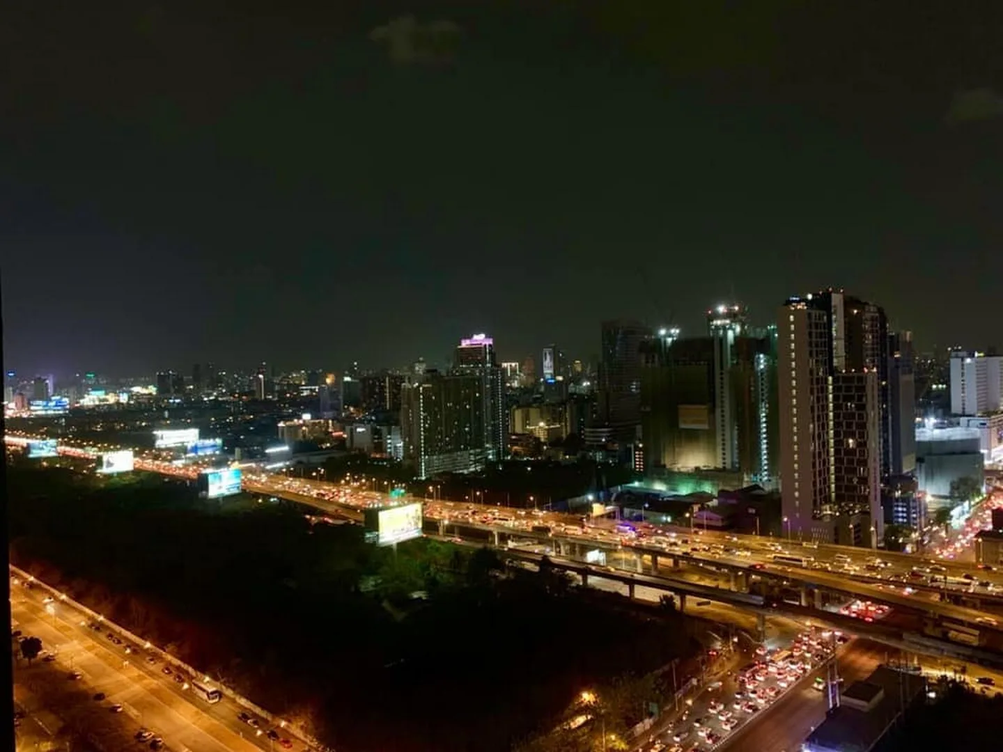 Life Asoke — photo 15
