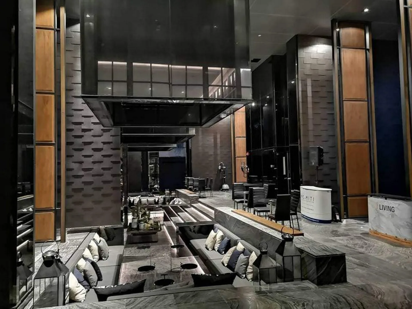 Ashton Asoke — photo 5
