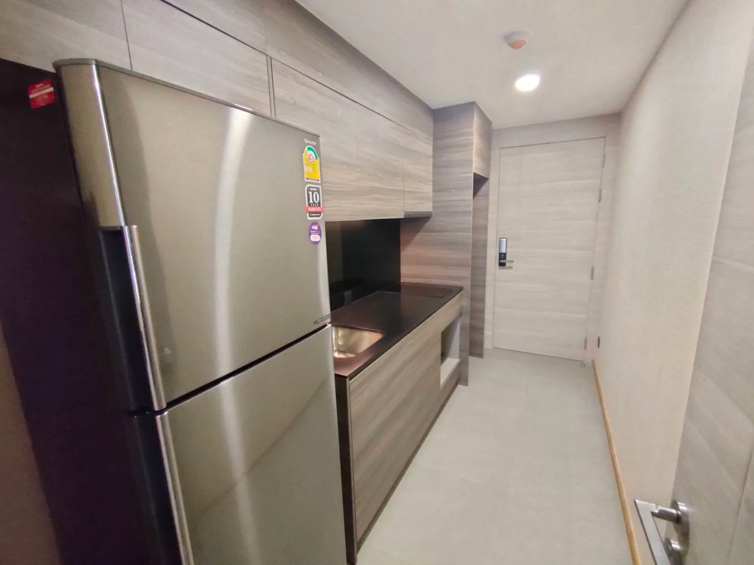 Klass Condo Langsuan — photo 11