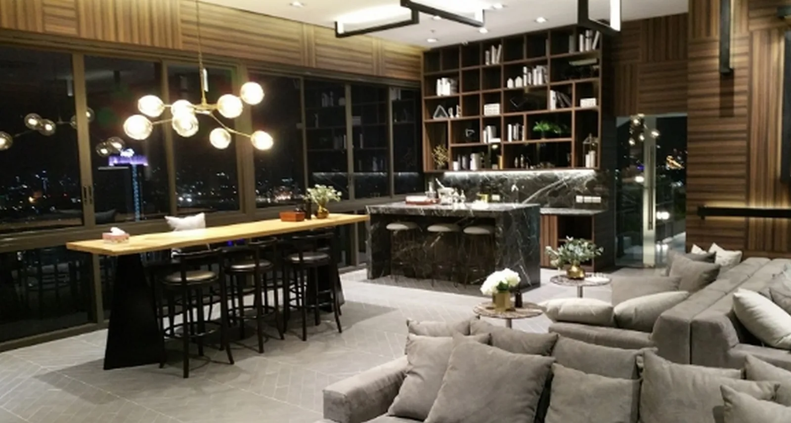 Chewathai Residence Asoke — photo 11