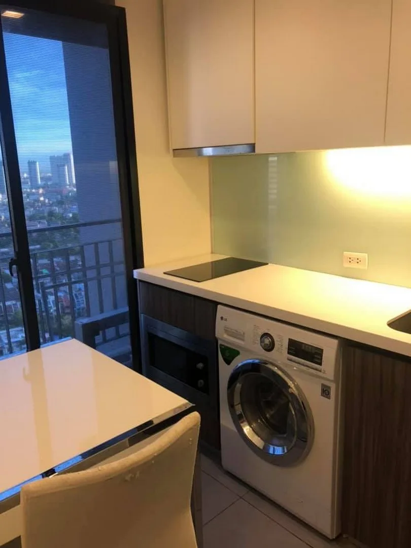 Urbano Absolute Sathon - Taksin — photo 3