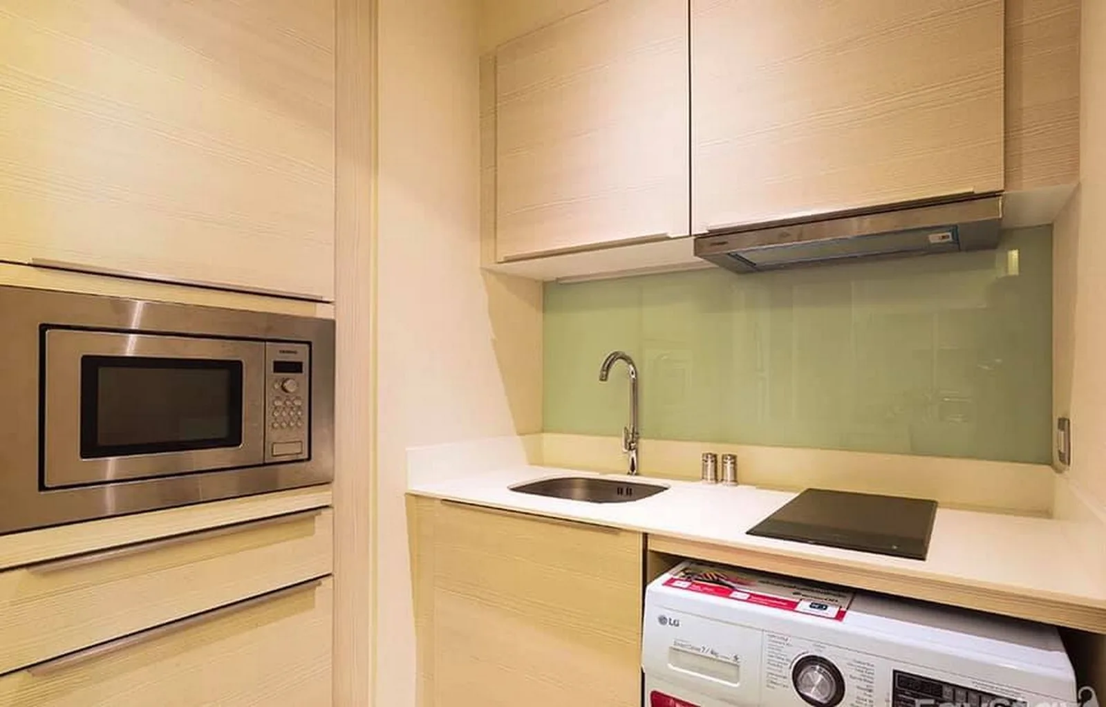 H Sukhumvit 43 — photo 3