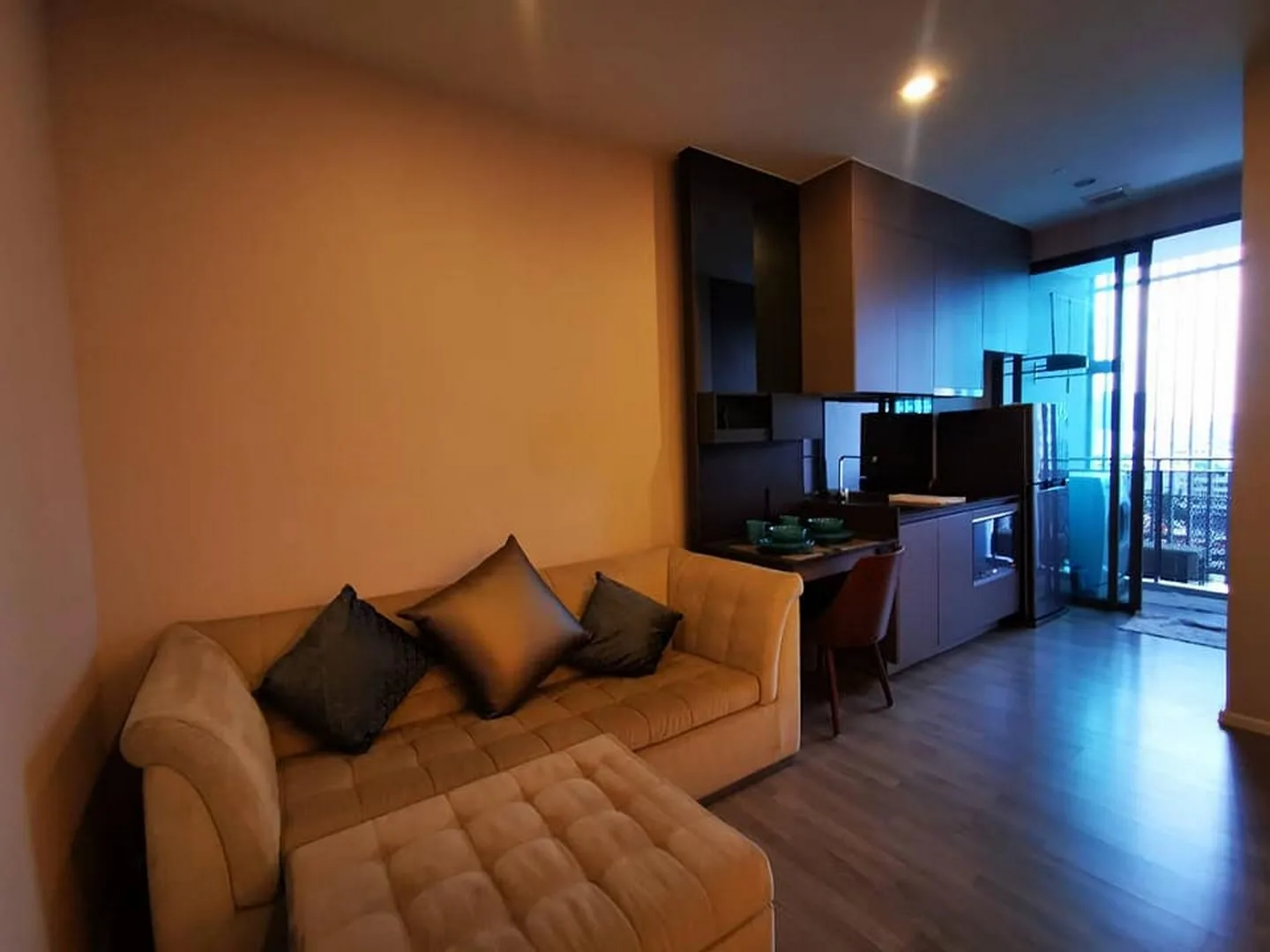 The Room Sukhumvit 69 — photo 3