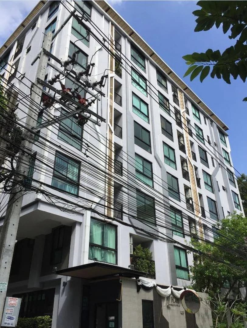 Zenith Place Sukhumvit 42 — photo 14