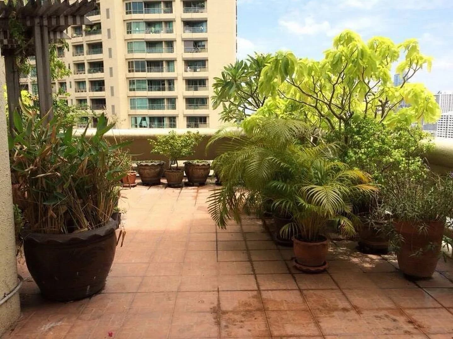 City Lakes Tower Sukhumvit 16 — photo 15