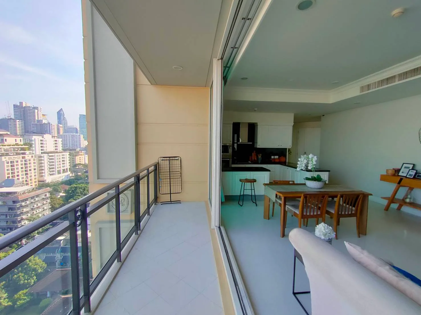 Royce Private Residences — photo 7
