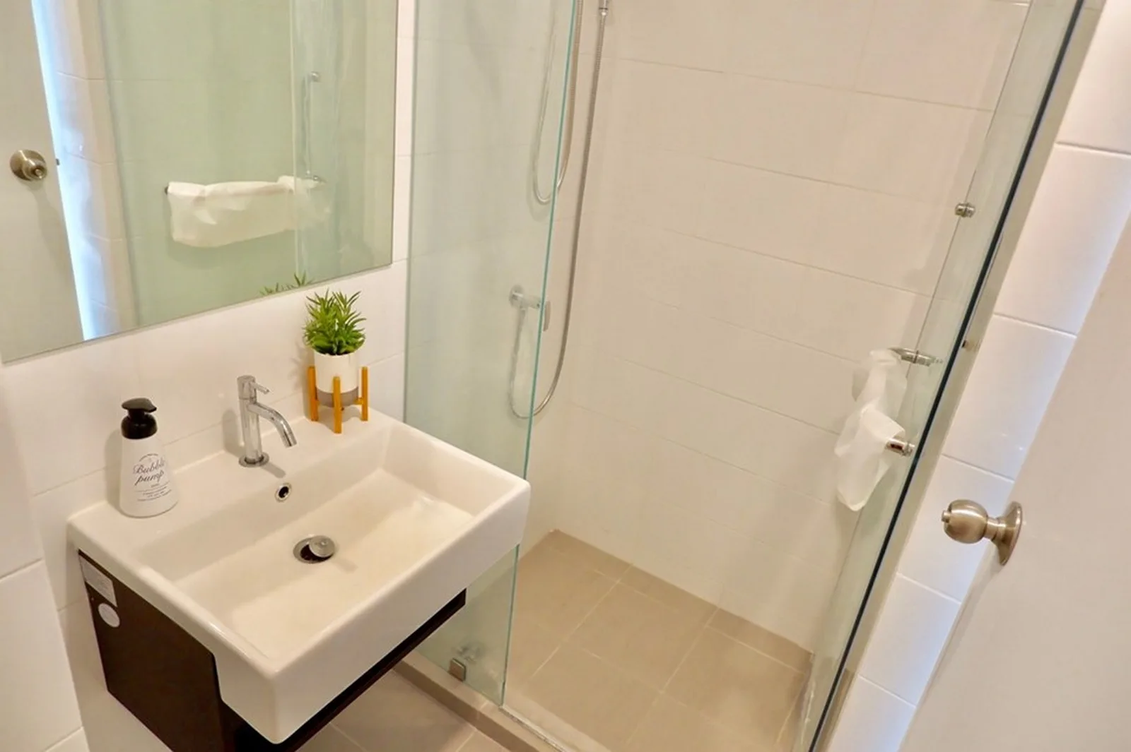 Notting Hill – Sukhumvit 105 — photo 10