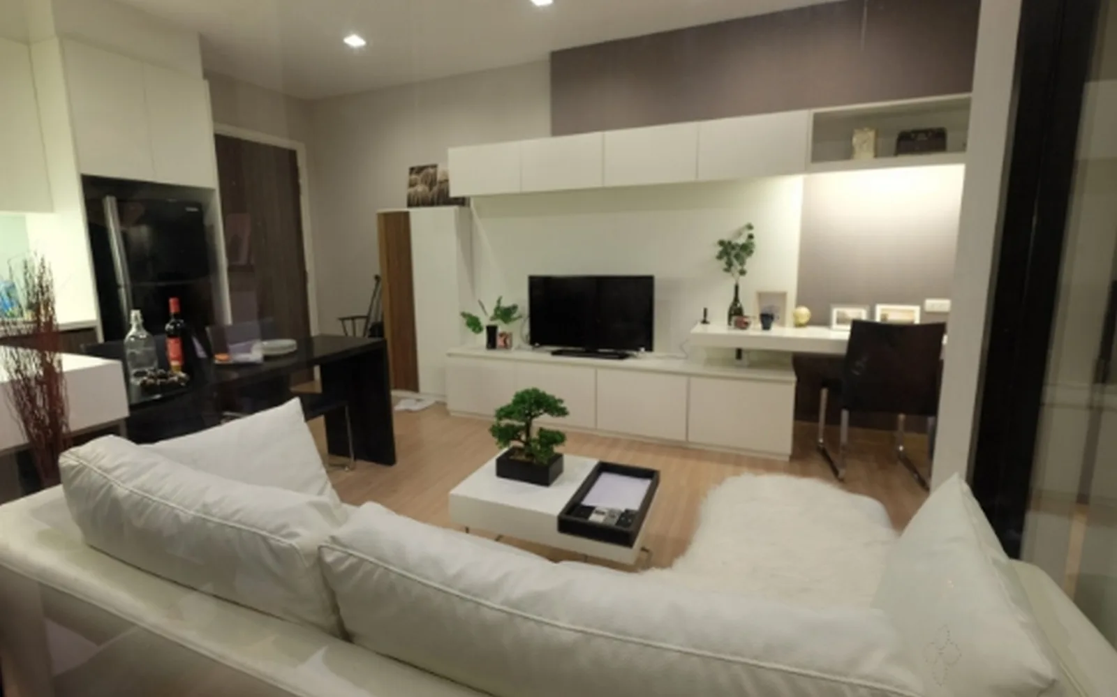 Urbano Absolute Sathon - Taksin — photo 3