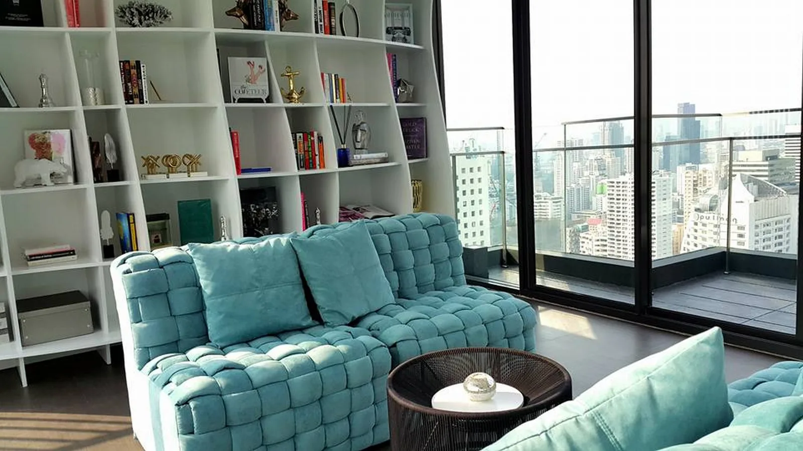 Edge Sukhumvit 23 — photo 4