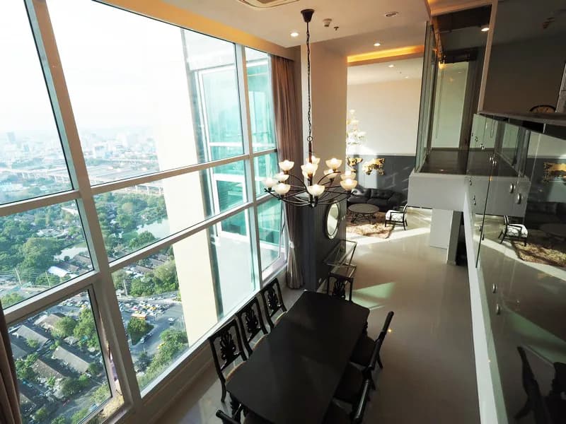 Circle Condominium — photo 28