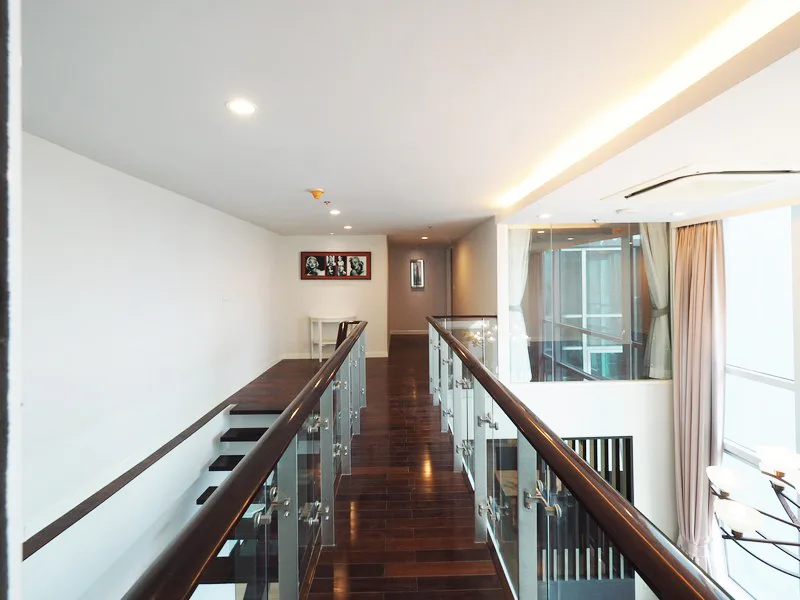 Circle Condominium — photo 4
