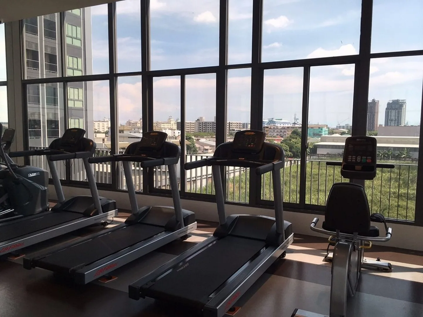 Ideo Mobi Sukhumvit Eastgate — photo 3