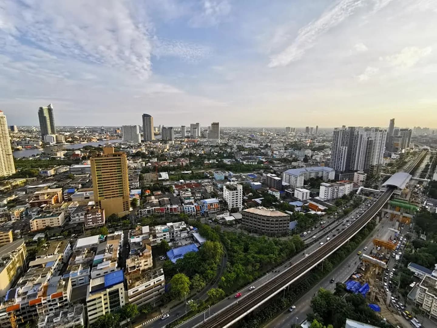 Urbano Absolute Sathon - Taksin — photo 6