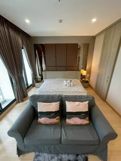 Noble Ploenchit