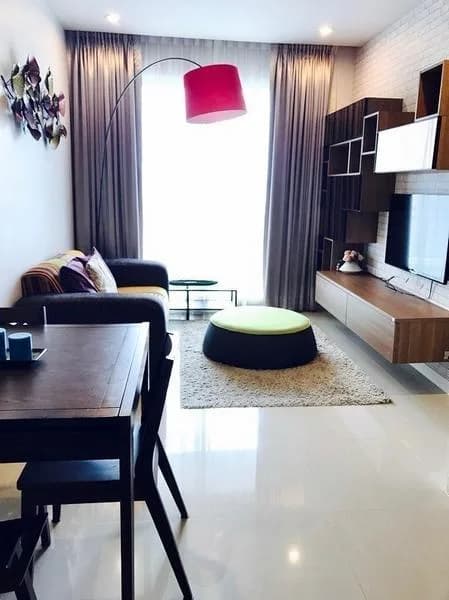 Circle Condominium — photo 4