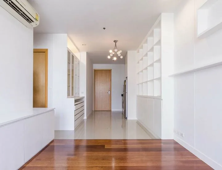 Circle Condominium — photo 3