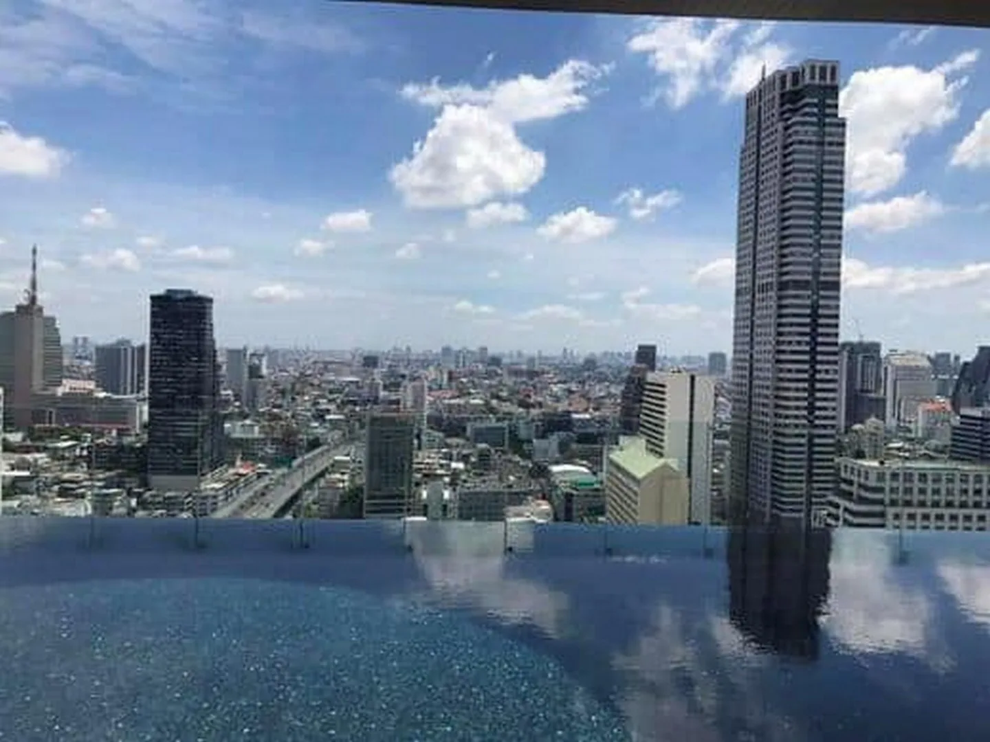 Noble Revolve Silom — photo 8