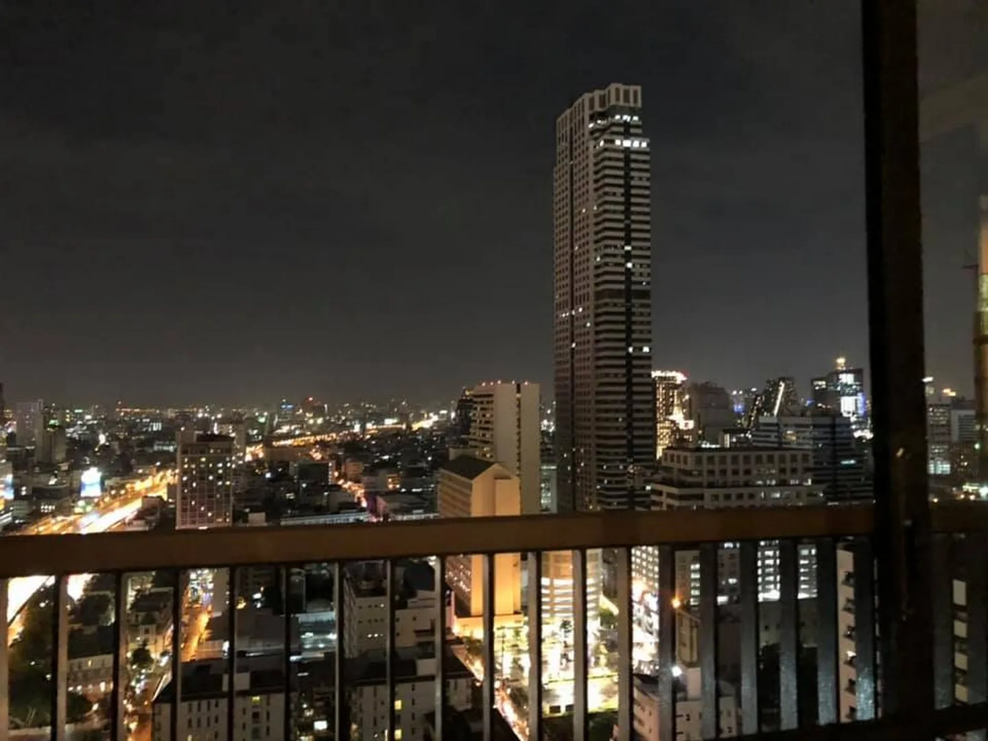 Noble Revolve Silom — photo 10