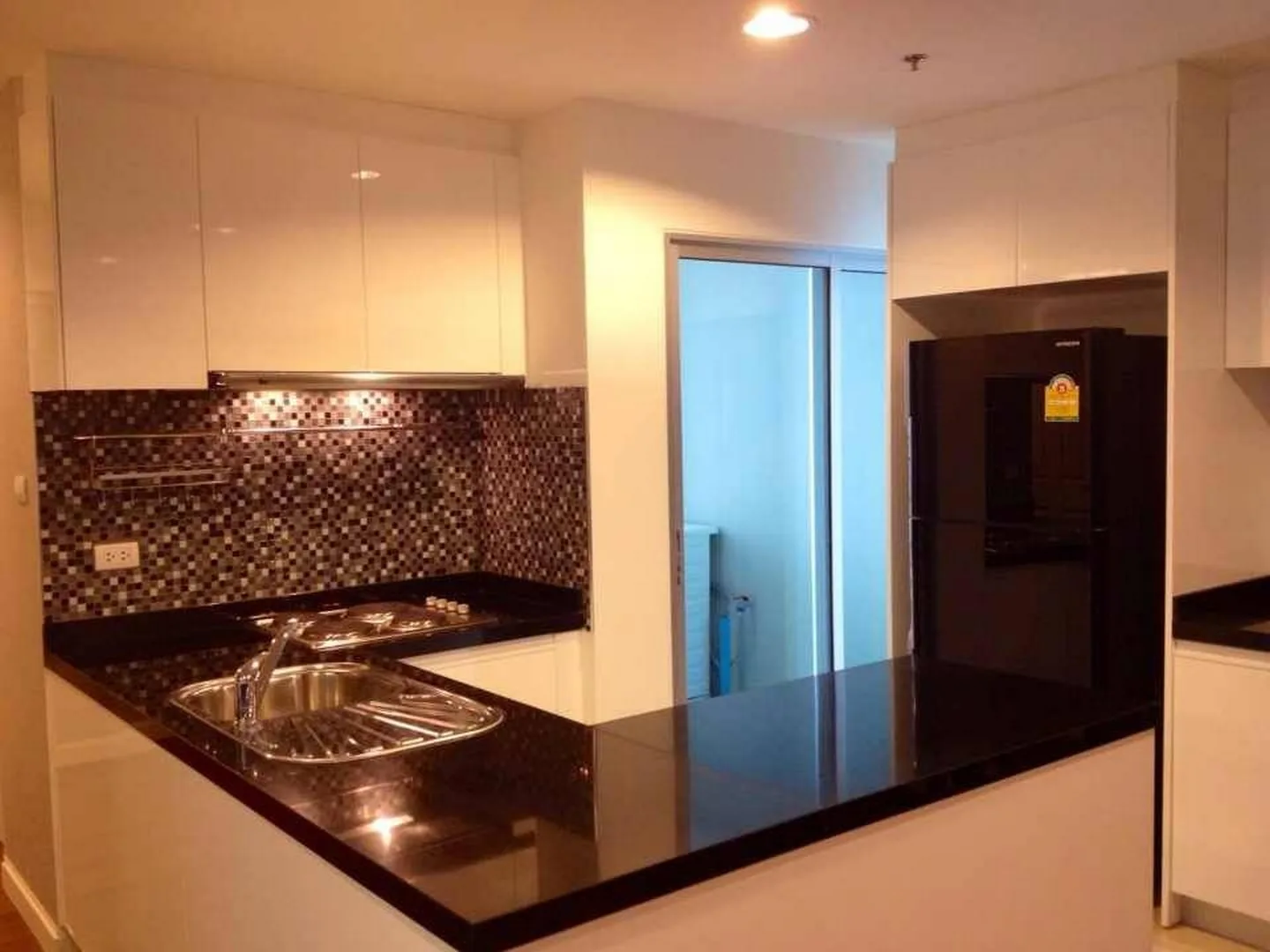 Belle Grand Rama 9 — photo 1