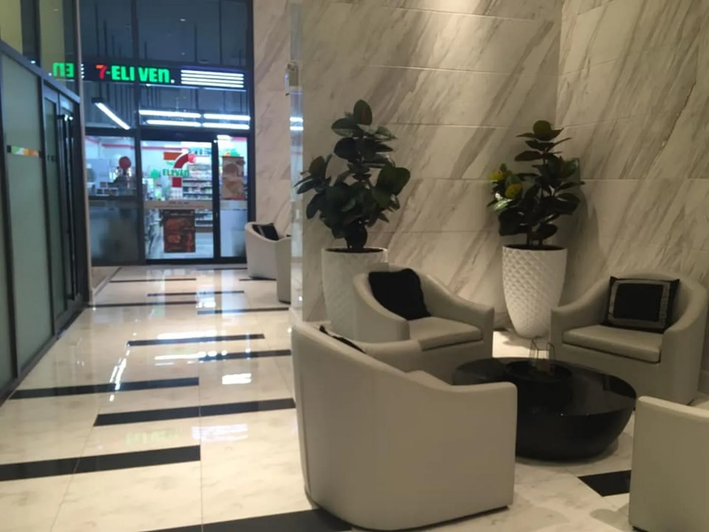 Life Asoke — photo 10