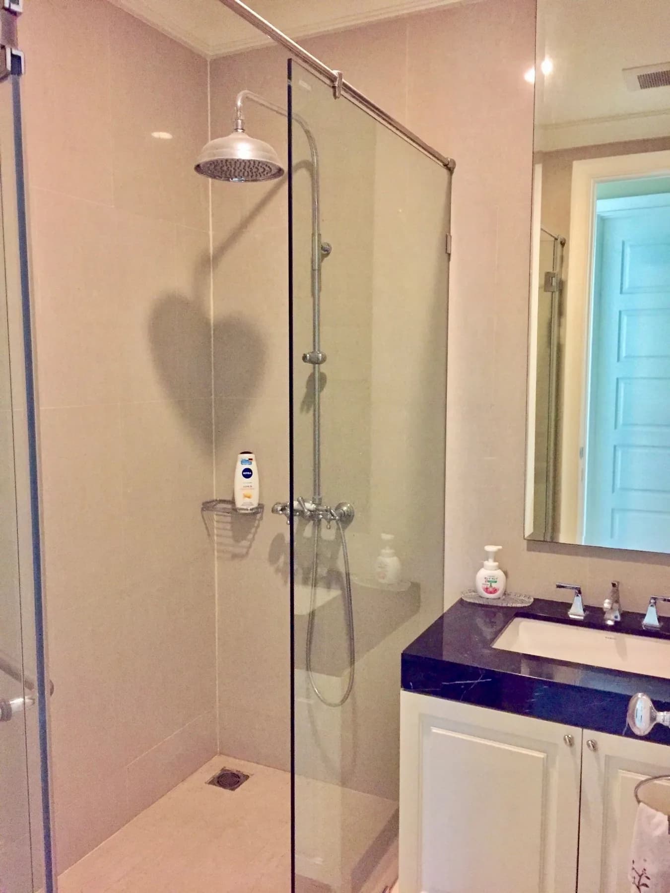 Royce Private Residences — photo 12