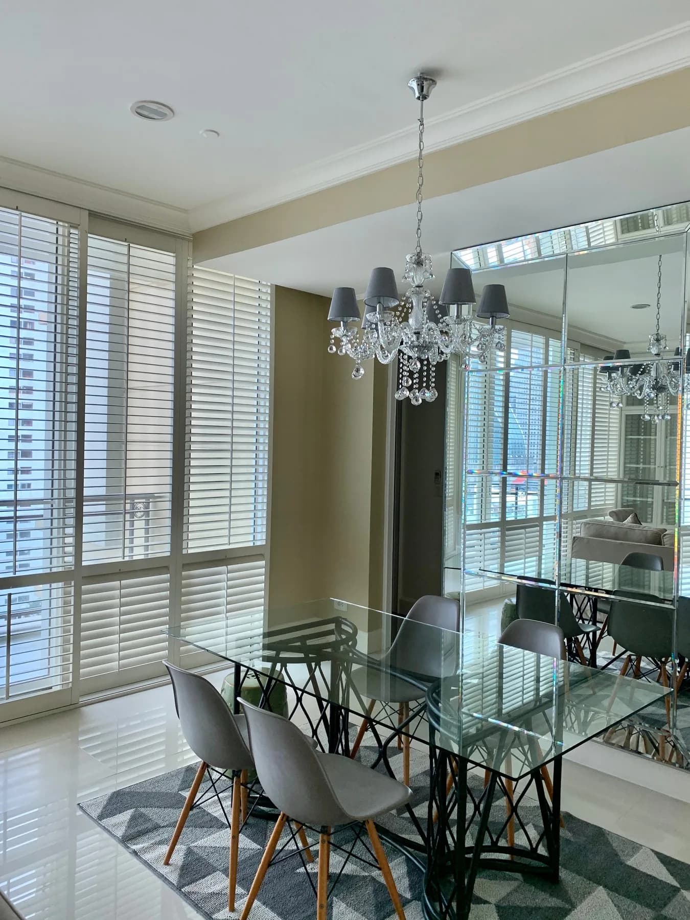 Royce Private Residences — photo 3