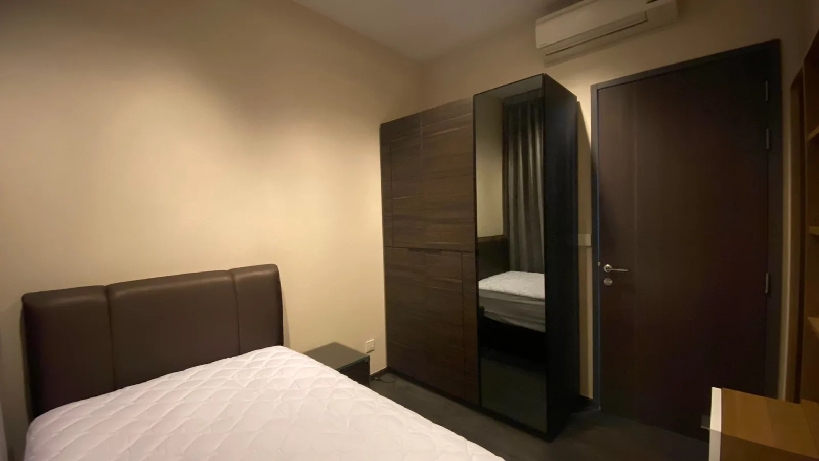 Edge Sukhumvit 23 — photo 9