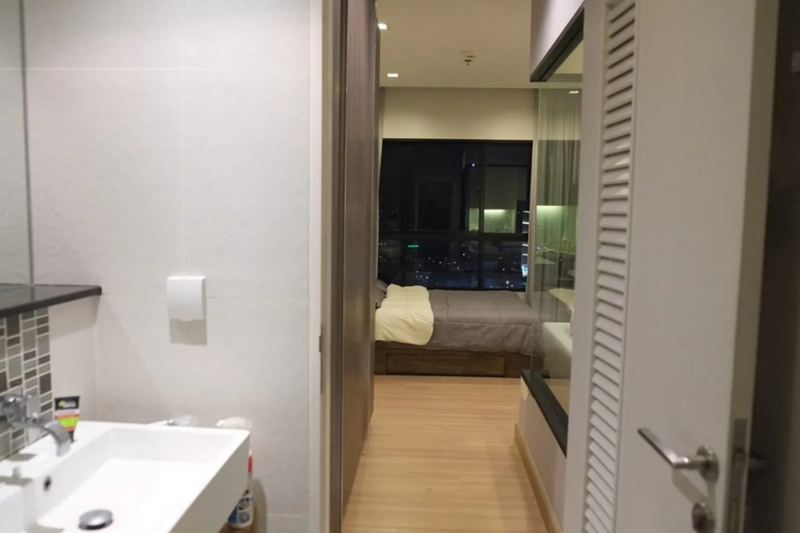 Urbano Absolute Sathon - Taksin — photo 9
