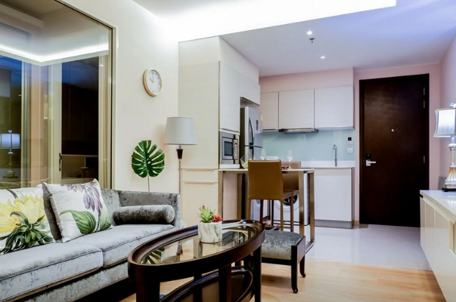 H Sukhumvit 43 — photo 2