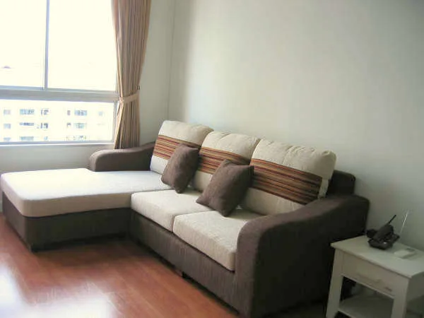 Condo One X Sukhumvit 26 — photo 1