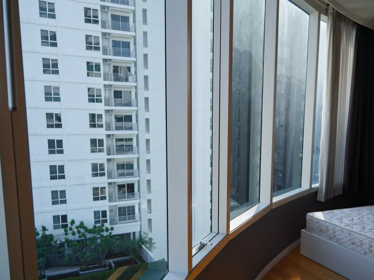 Eight Thonglor Residence — photo 10