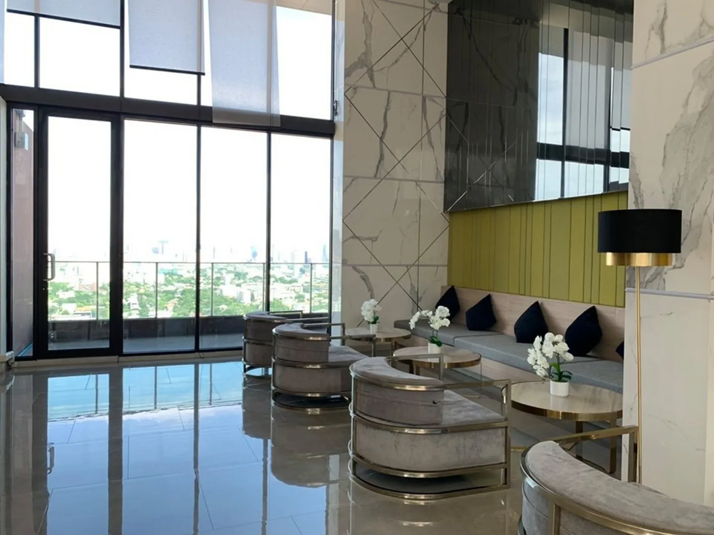 Plum Condo Ramkhamhaeng Station — photo 1