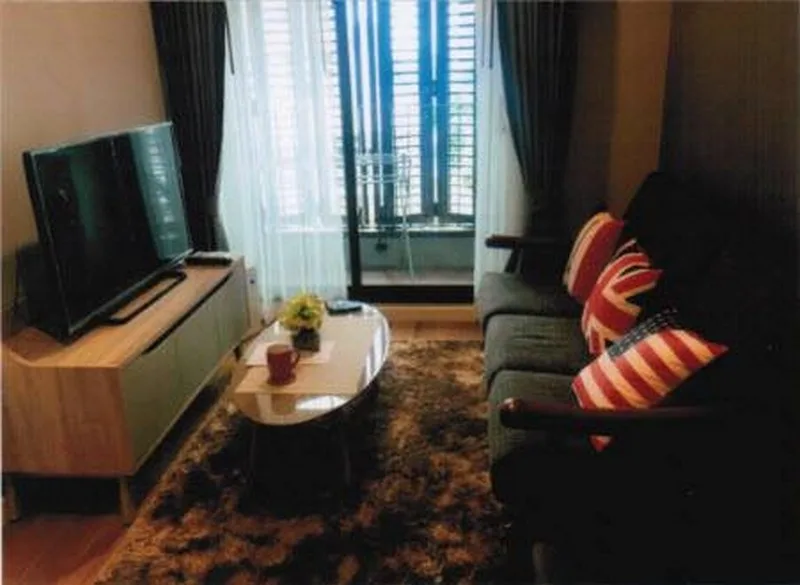 Condolette Dwell Sukhumvit 26 — photo 1