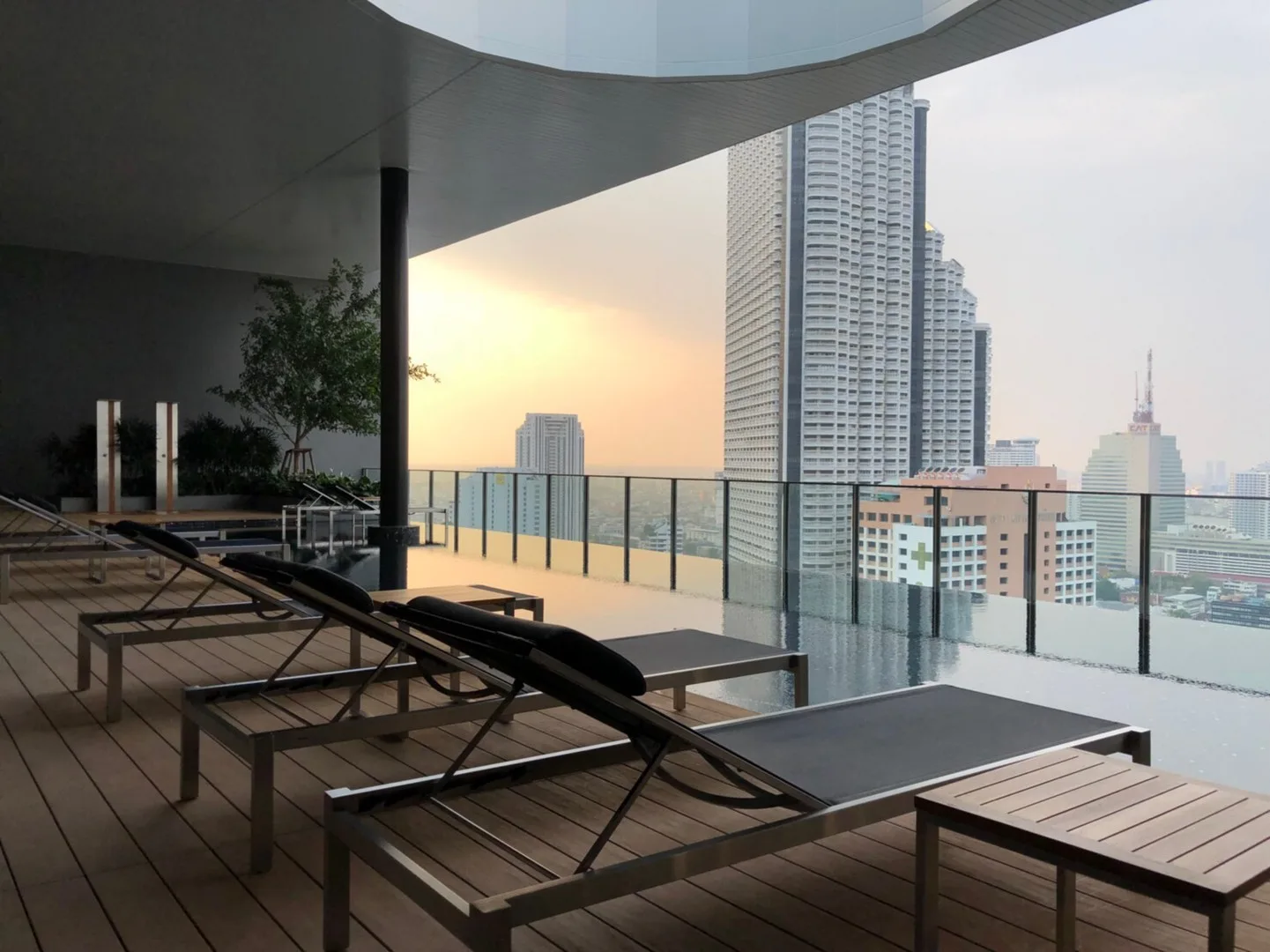 Noble Revolve Silom — photo 6