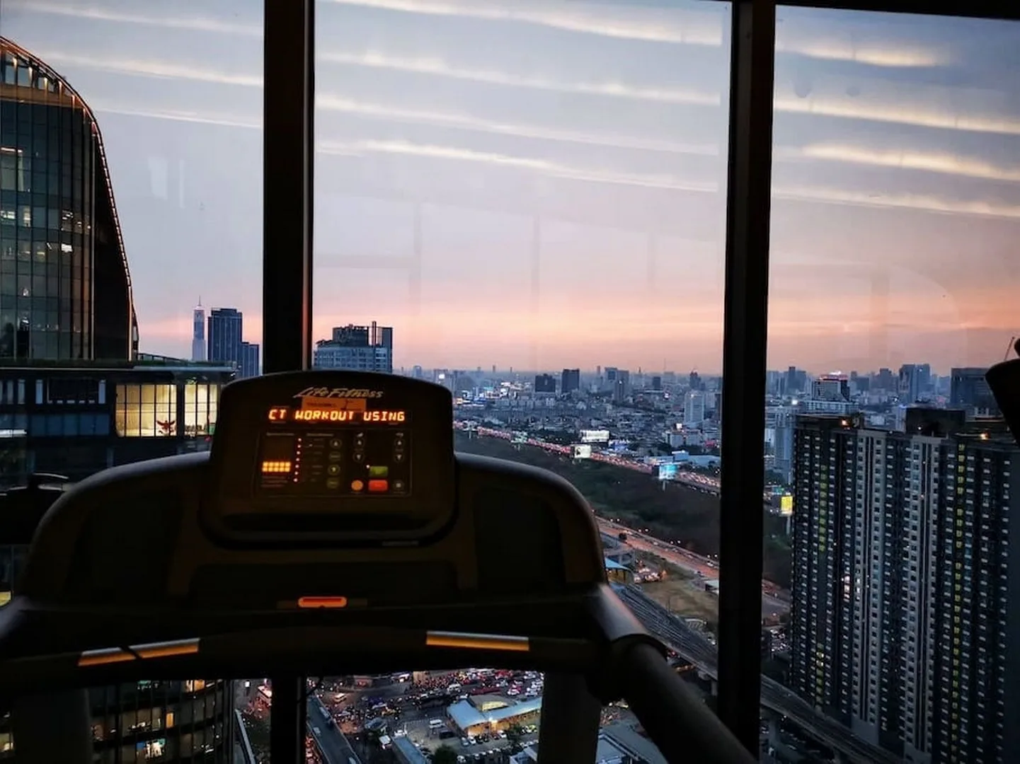 Ideo Mobi Asoke — photo 3