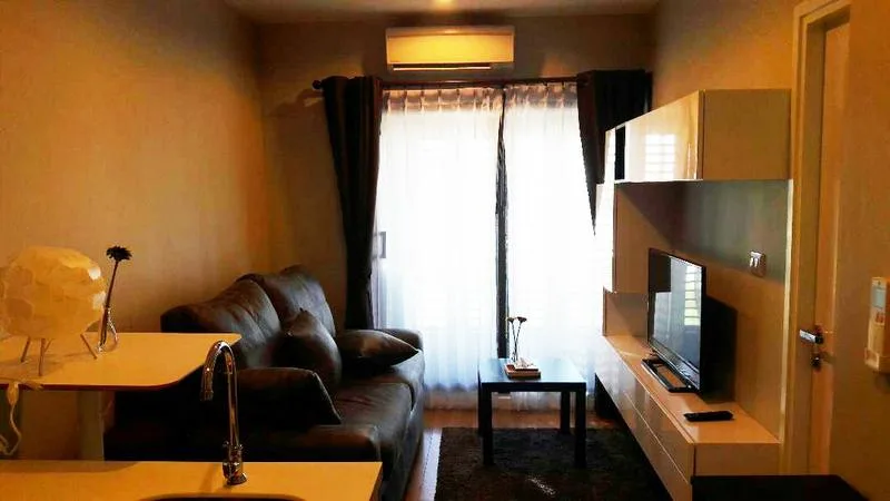 Condolette Dwell Sukhumvit 26 — photo 1