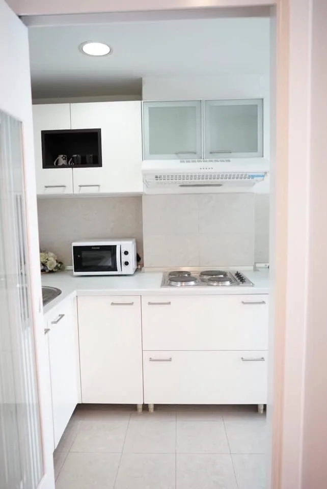 Lumpini Suite Sukhumvit 41 — photo 9