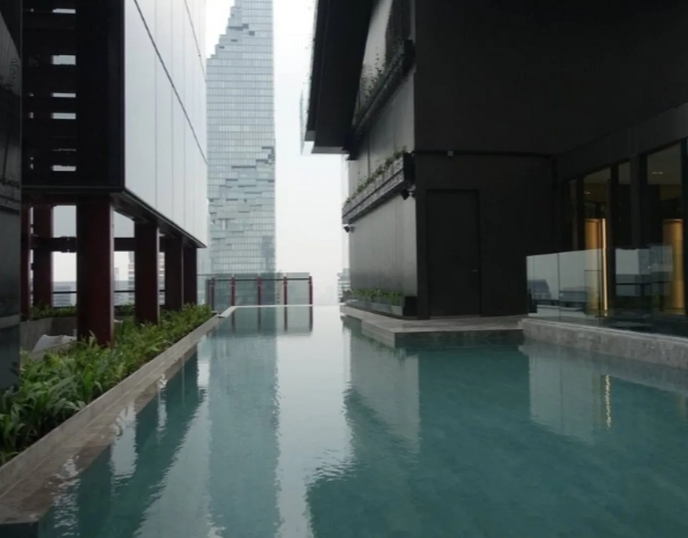 Ashton Silom — photo 7
