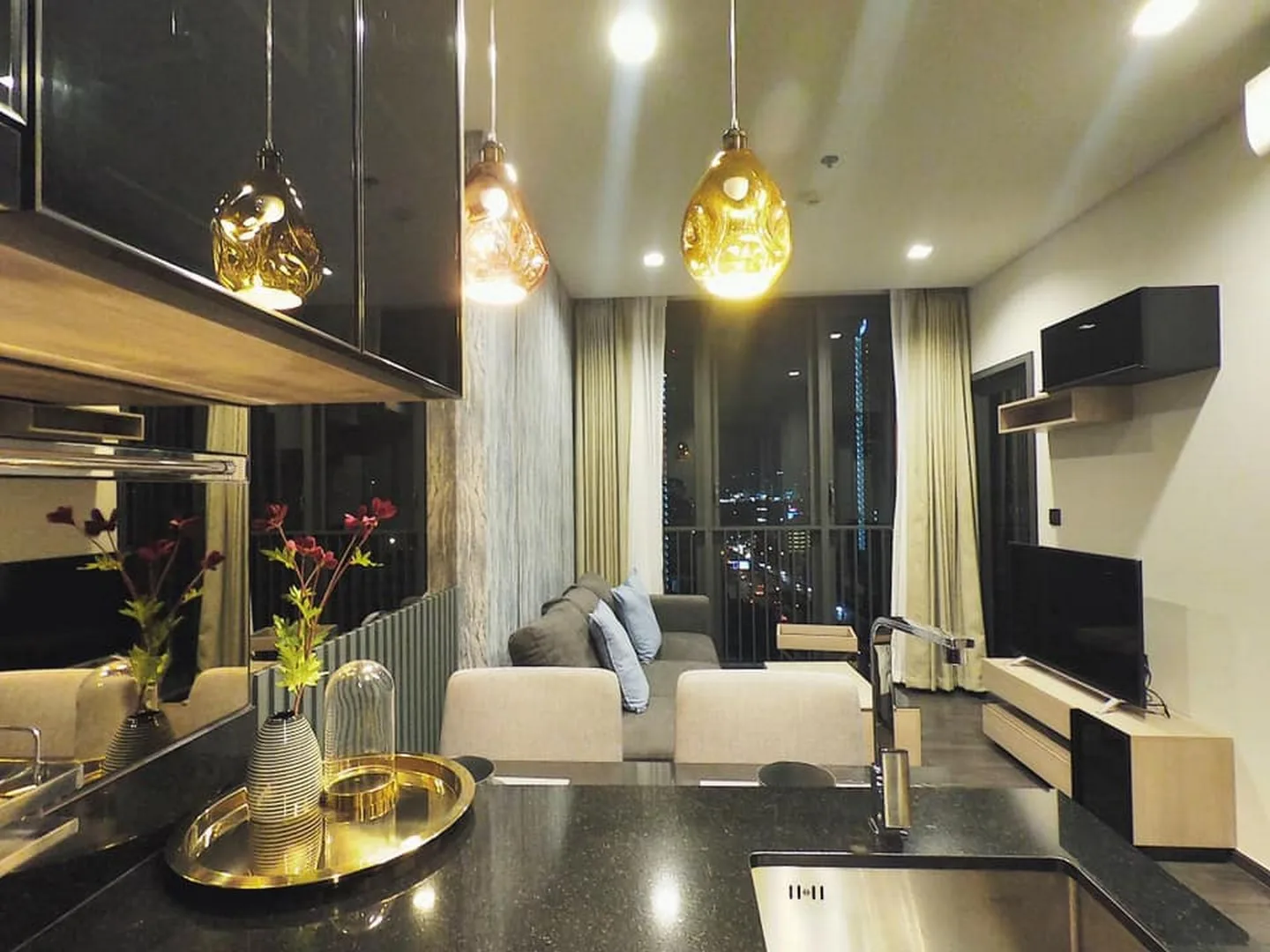 The Line Asoke - Ratchada — photo 1