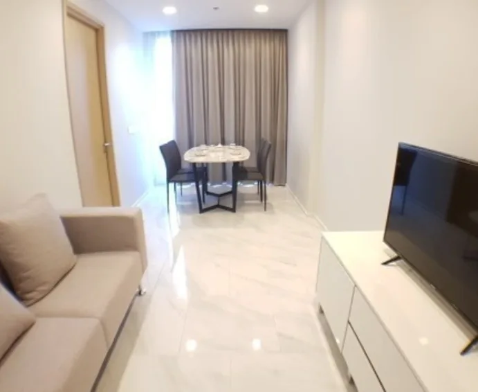 Hyde Sukhumvit 11 — photo 1