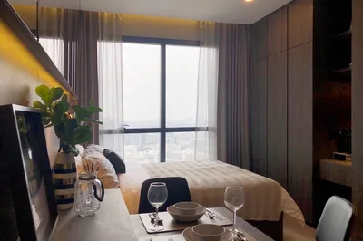 Ashton Chula - Silom